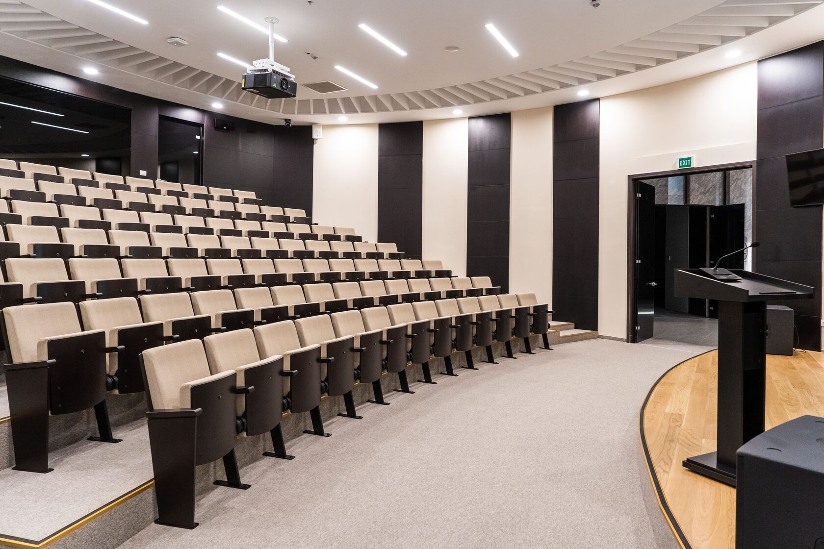 room1